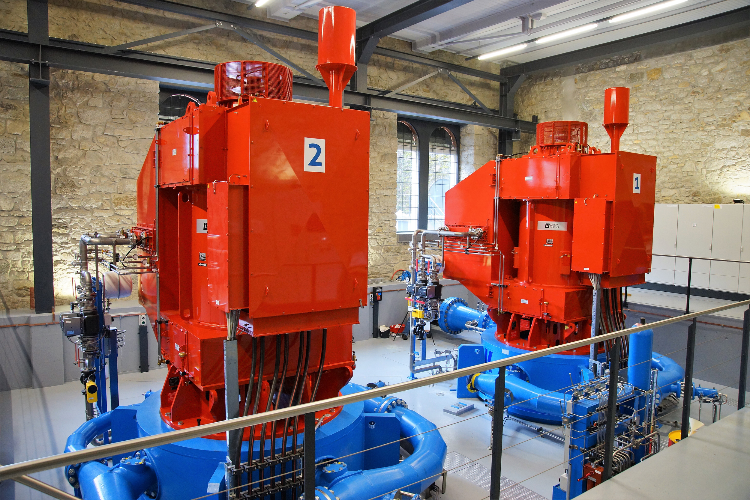 Blick in den Maschinenraum vom Kraftwerk Gurtnellen.